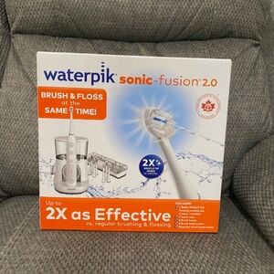 NEW IN BOX Waterpik Sonic-Fusion 2.0 - Professional Flossing Toothbrush